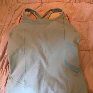 ATHLETA exercise top M 😘